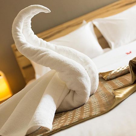 Dzama Hotel Grand Bay Ngoại thất bức ảnh